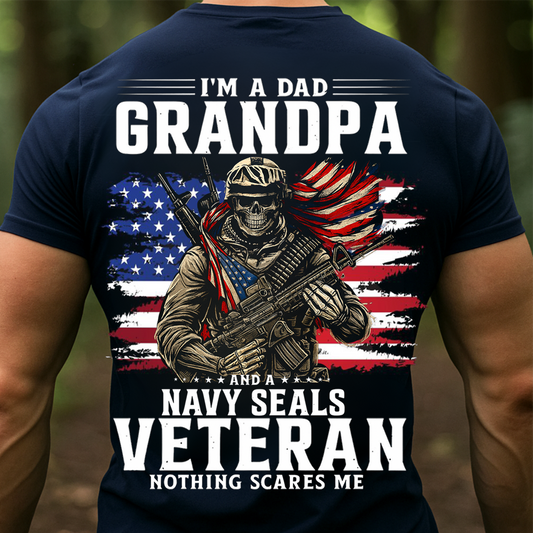 Navy SEALs Veteran Grandpa T-Shirt – Military Dad Patriotic Skull Design- Gift For Dad, Grandpa