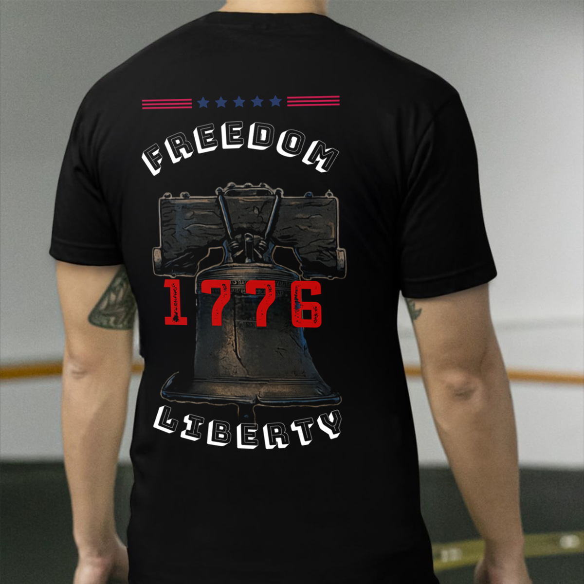 1776 Liberty Bell T-Shirt, Freedom Patriotic Tee for Men, USA Independence Day Shirt, American History Gift for Veterans & Patriots