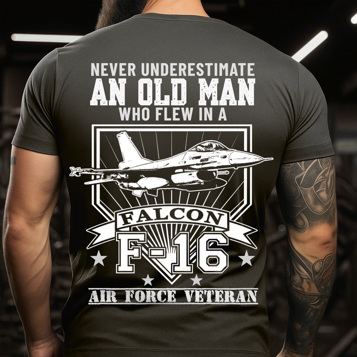 Never Underestimate An Old Man Who Flew In A Falcon F-16 - Air Force Veteran T-Shirt