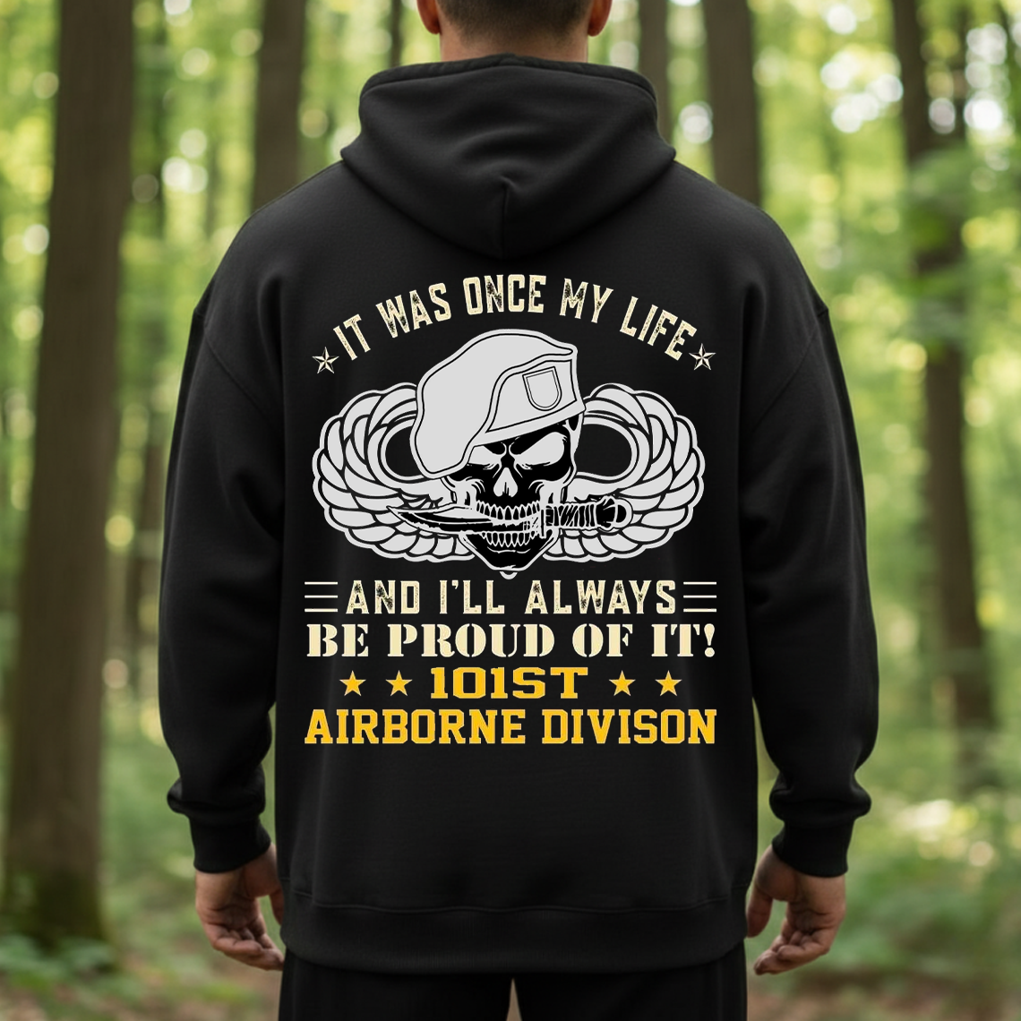 101st Airborne Division Veteran T-Shirt, Sweatshirt, Hoodie - Proud Military Skull Beret Tee for Army Veterans and Paratroopers