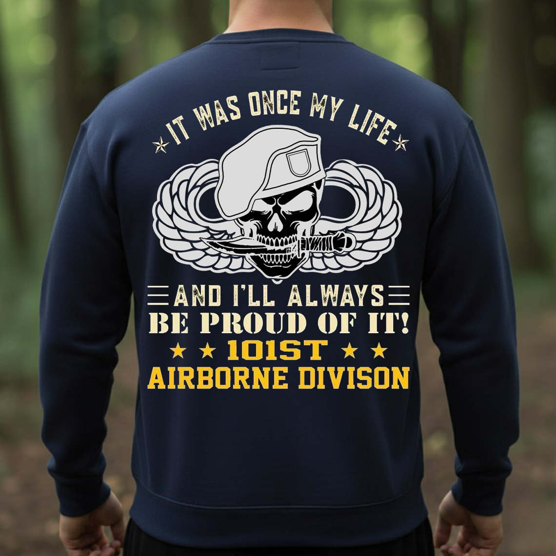 101st Airborne Division Veteran T-Shirt, Sweatshirt, Hoodie - Proud Military Skull Beret Tee for Army Veterans and Paratroopers