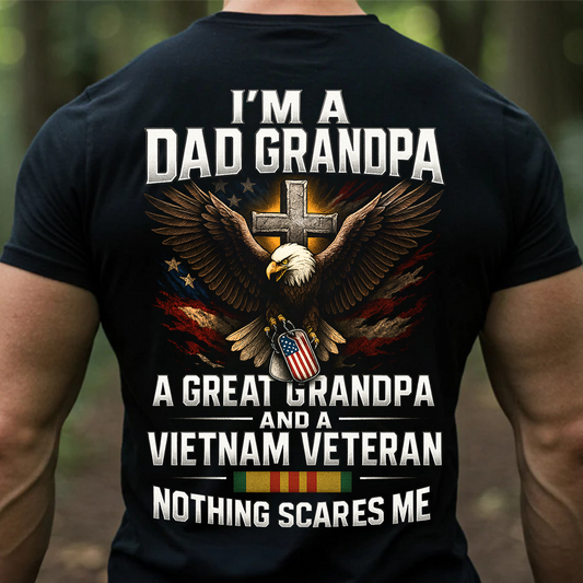 Proud Dad and Grandpa Eagle Design- Vietnam War Veteran T-Shirt – Patriotic Veteran Gift