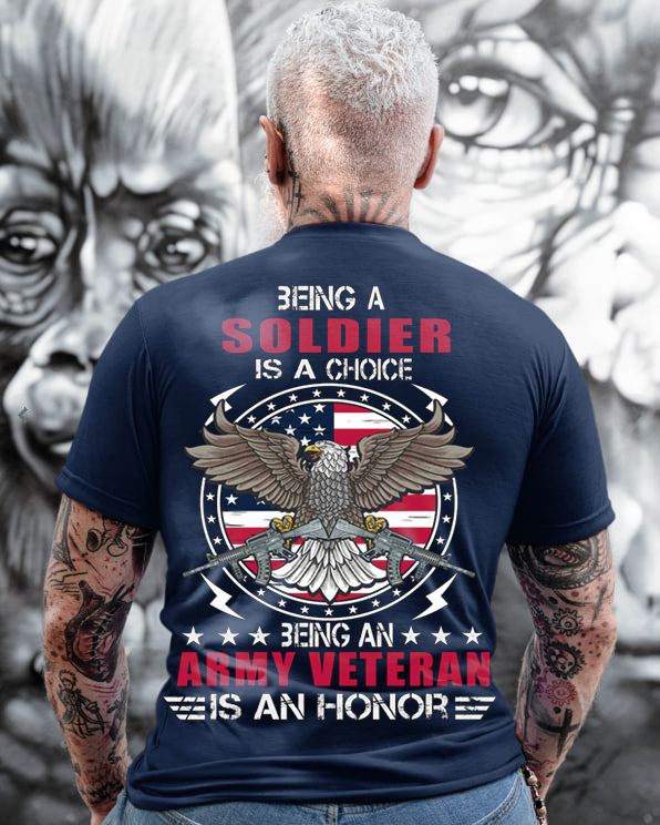 To be an Army Veteran is an Honor T-Shirt, Patriotic Eagle Design, Gift Idea for Veterans Day