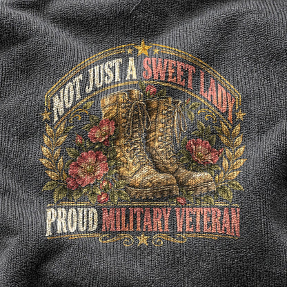 Resilient Woman Veteran Badge Comfort Colors T-Shirt