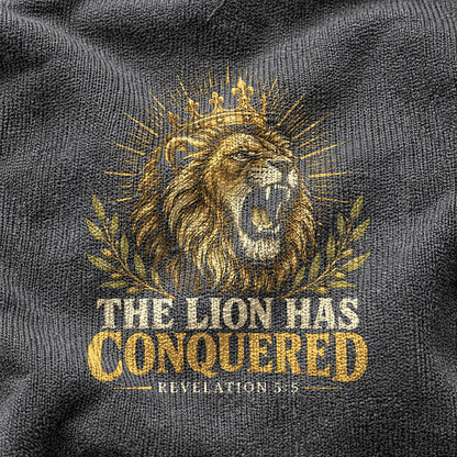 Lion of Judah Comfort Colors T-Shirt, Christian Faith Streetwear