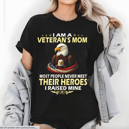 I am a Veteran's Mom T-Shirt, Patriotic Eagle Design, Perfect Gift for Veterans Day