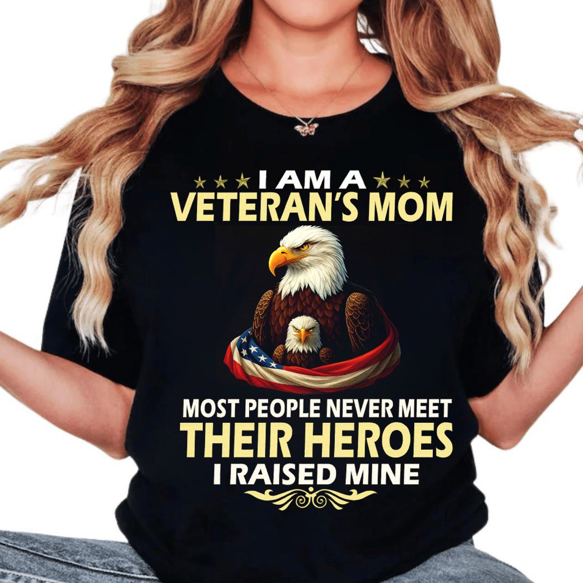 I am a Veteran's Mom T-Shirt, Patriotic Eagle Design, Perfect Gift for Veterans Day