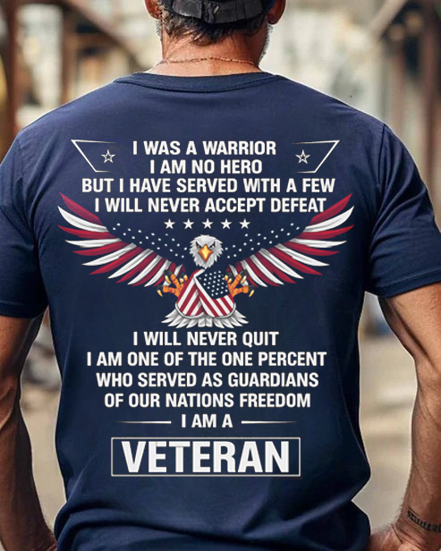 "I Am Veteran, Never Accept Defeat" T-Shirt, Patriotic Edition for Veterans Day, Eagle Design Tee